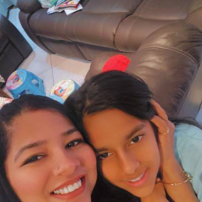 Avishi with her mother