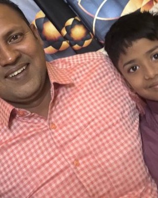Dheeran with his mother Dhivya Priya